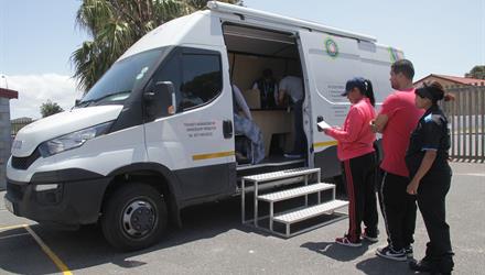 Taking Human Settlements to the people: Leonsdale investment drive